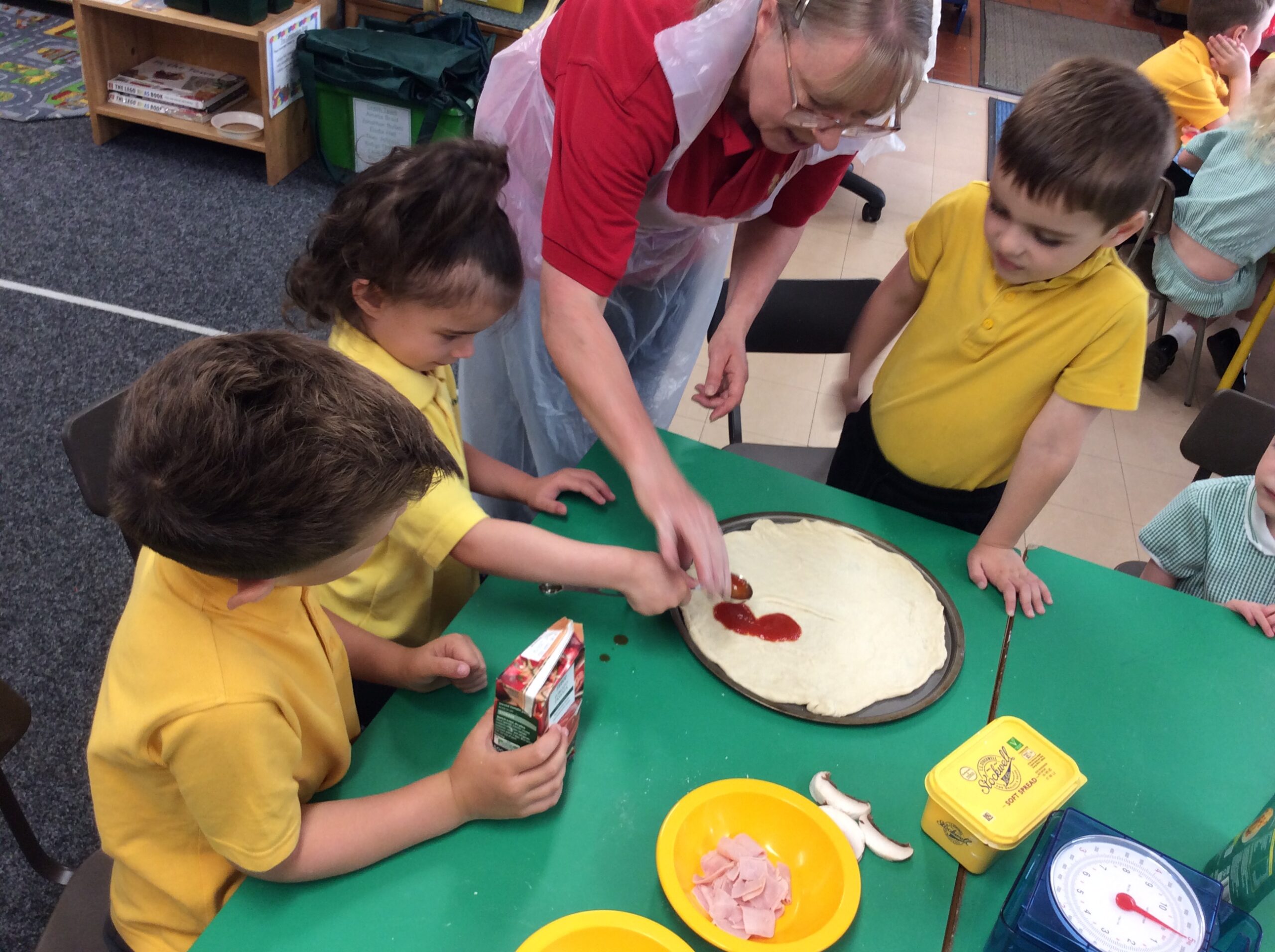 The Great School Pizza Bake